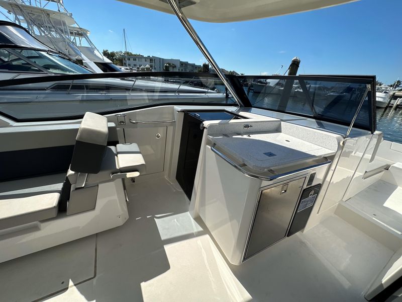 2022 Aquila 32