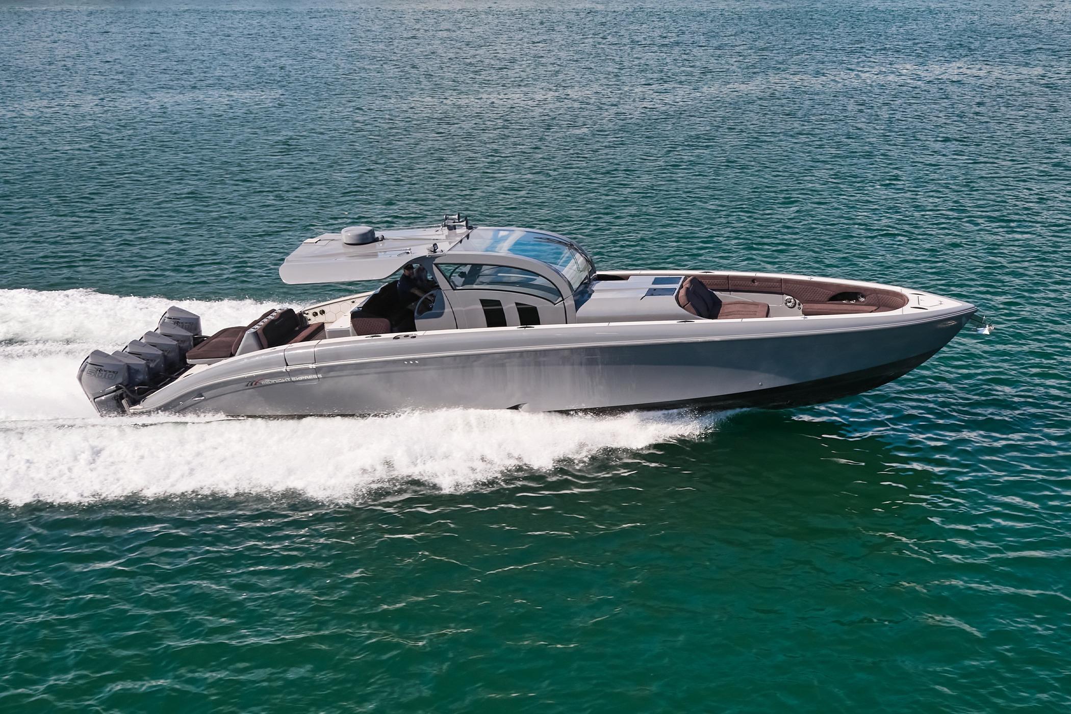 2022 Midnight Express 52' Vitesse