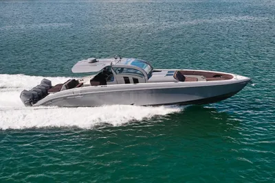 2022 Midnight Express 52' Vitesse