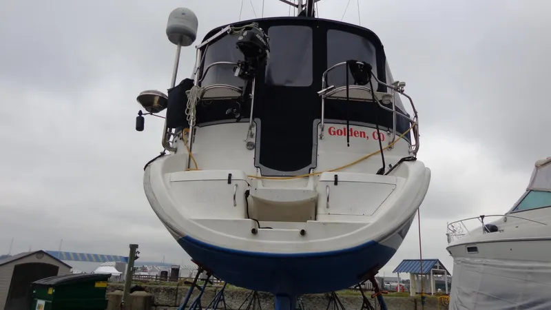 "helluva" Yacht Photos Pics Hunter 410 sailboat, 2000 model, docked at marina, rear view.