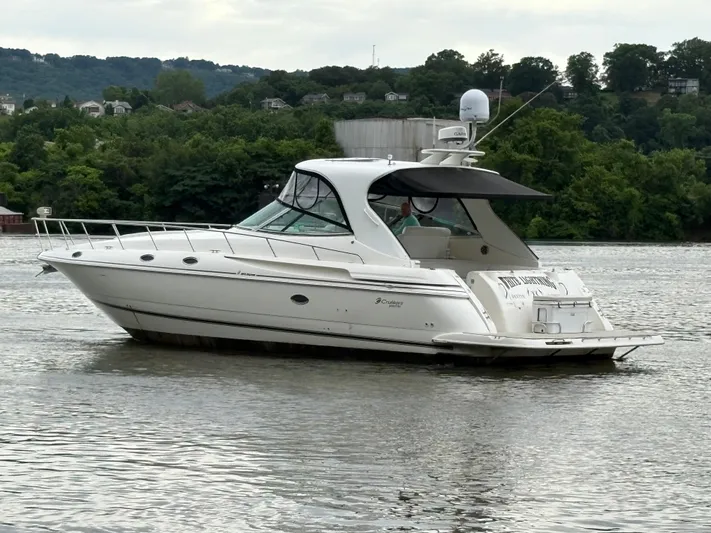 White Lightning Yacht Photos Pics 