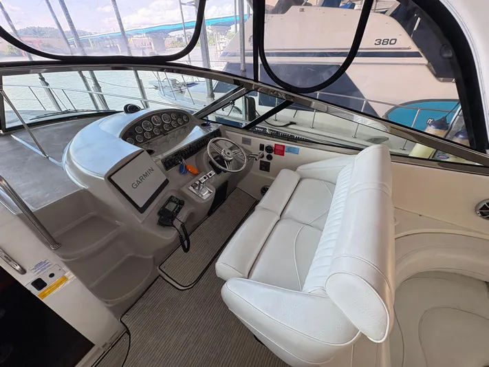 White Lightning Yacht Photos Pics 