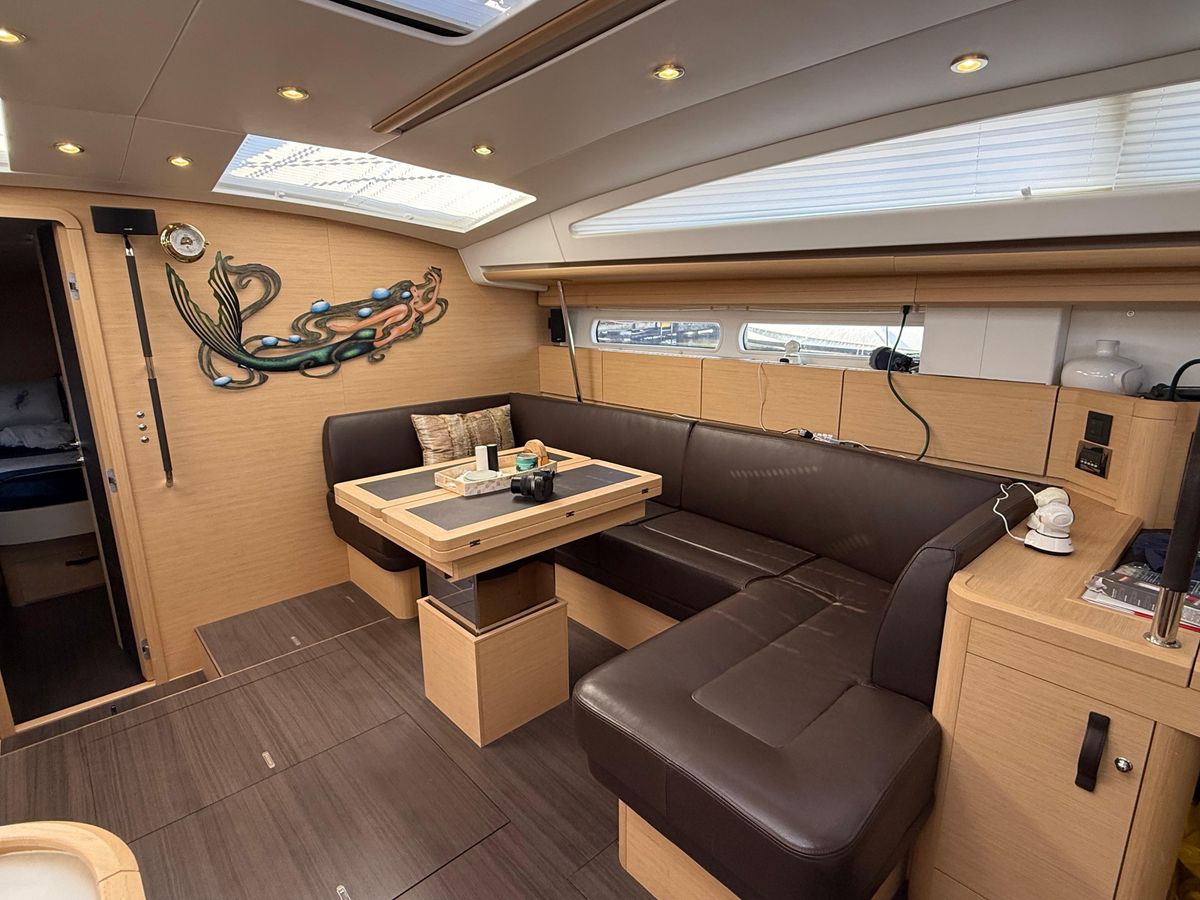 2016 Jeanneau 58 