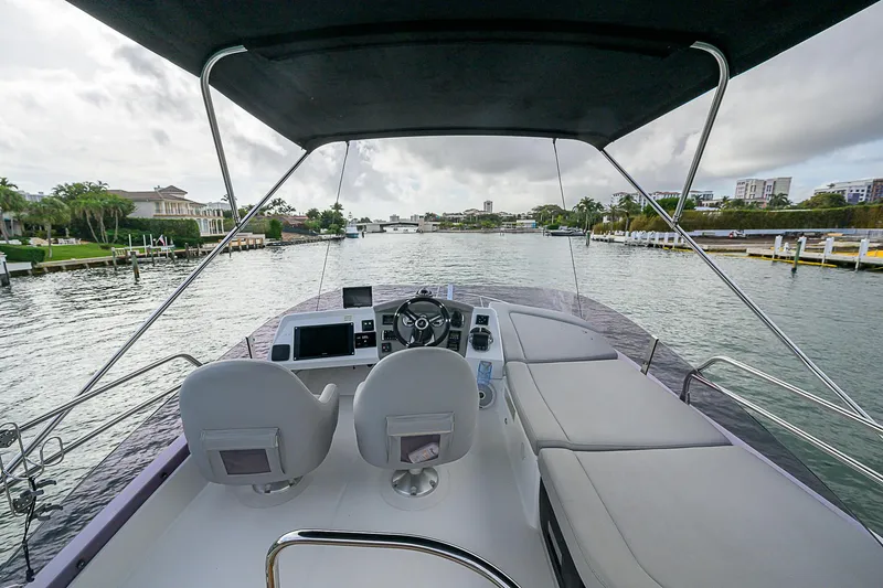 Bella Donna Yacht Photos Pics 