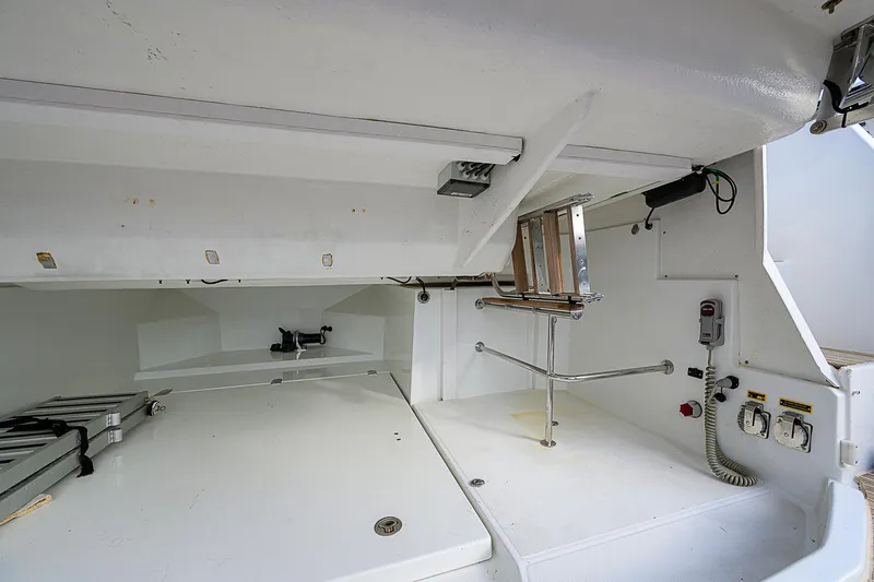 Bella Donna Yacht Photos Pics 