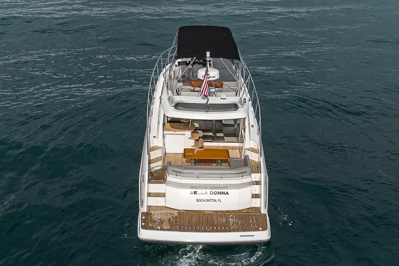 Bella Donna Yacht Photos Pics 