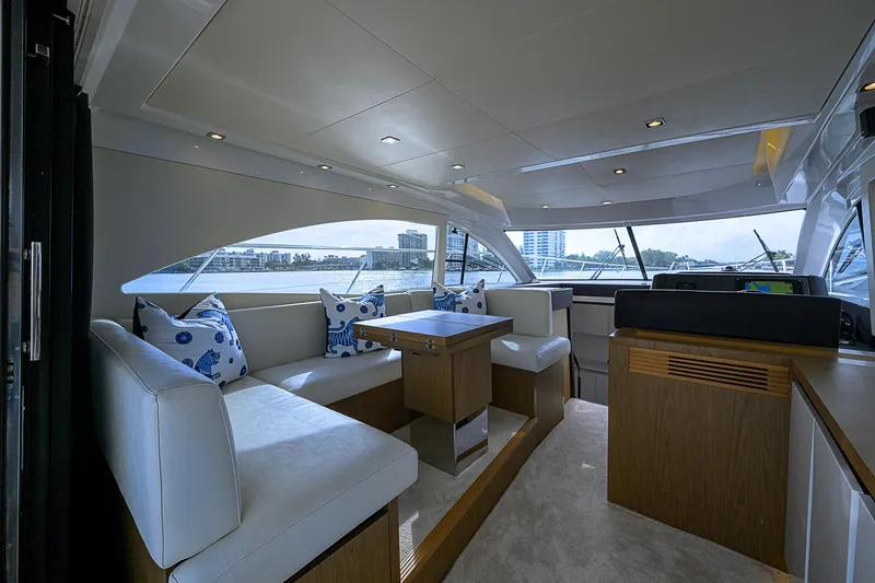 Bella Donna Yacht Photos Pics 