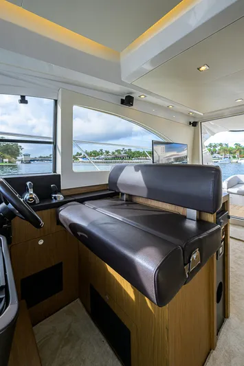 Bella Donna Yacht Photos Pics 