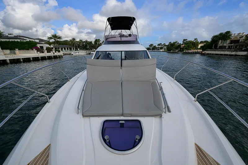 Bella Donna Yacht Photos Pics 