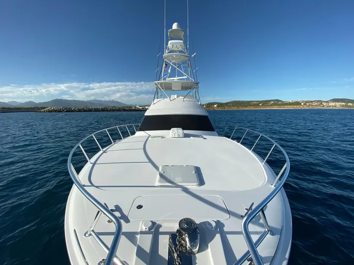 Querencia Yacht Photos Pics 