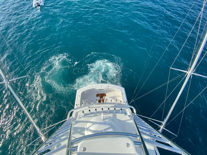 Querencia Yacht Photos Pics 