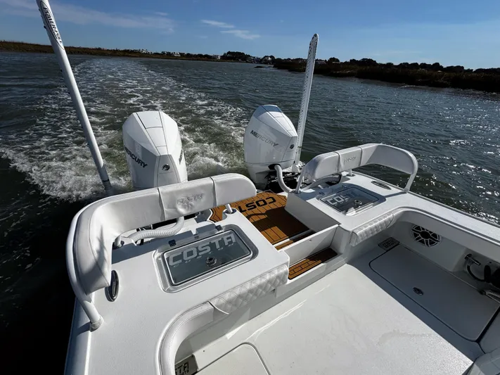 Whit's End Yacht Photos Pics 26 Costa Custom Whit's End-Cockpit