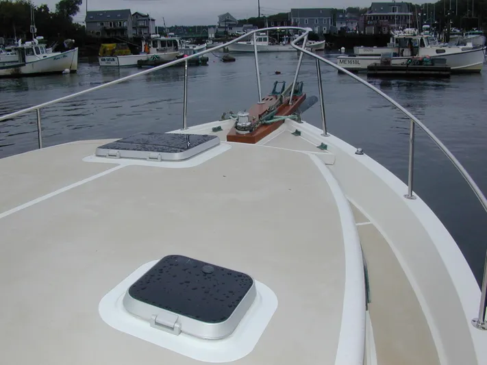 Coaster Yacht Photos Pics Bow & Side Rails