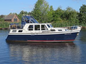 1997 Intership 1100