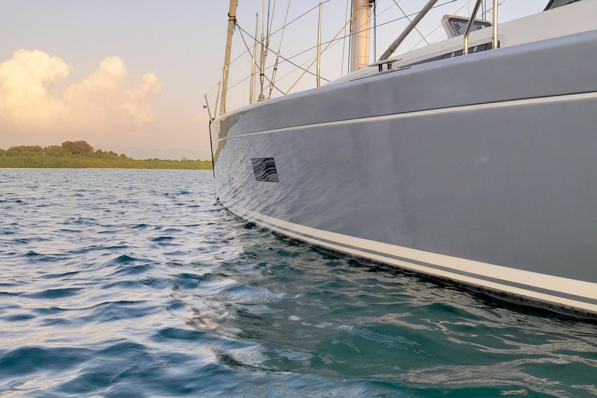 2010 Grand Soleil 53 