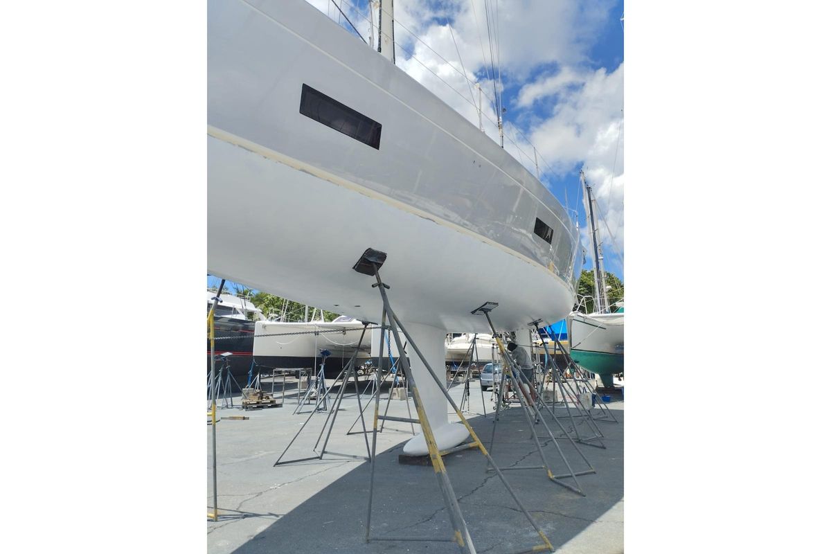 2010 Grand Soleil 53 