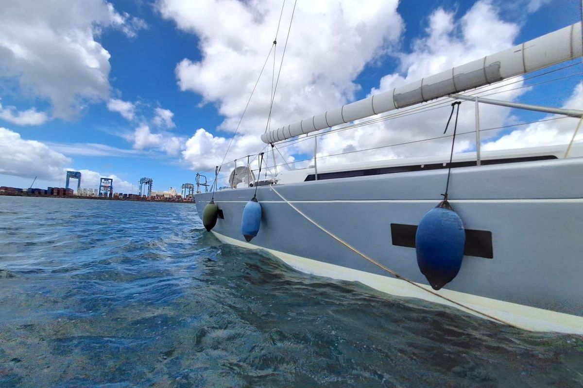 2010 Grand Soleil 53 