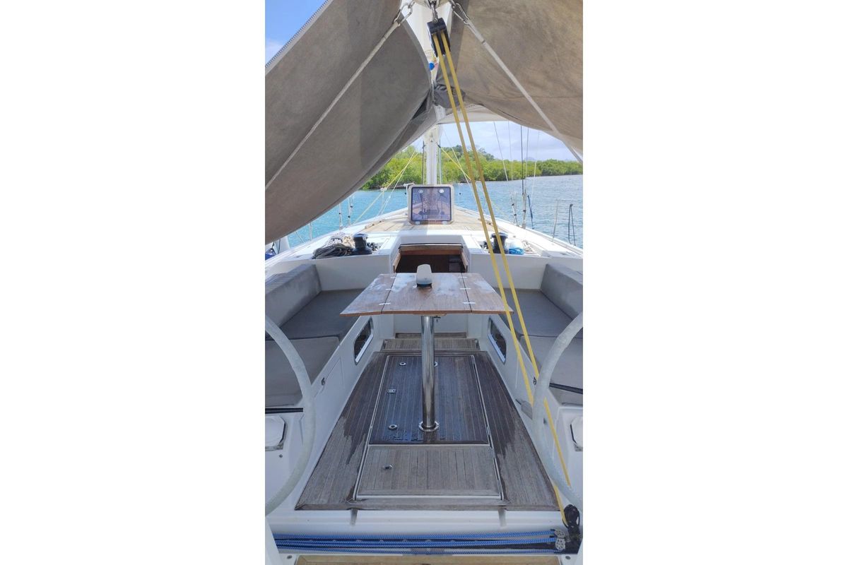 2010 Grand Soleil 53 