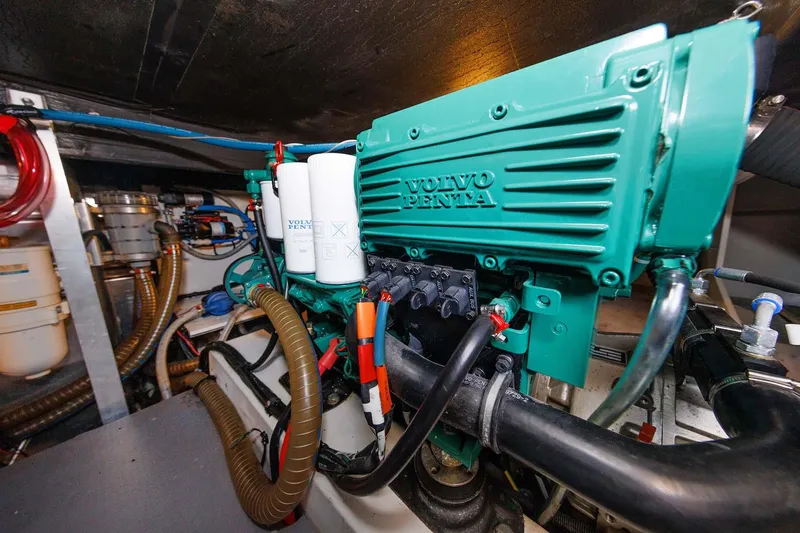 Gotali Yacht Photos Pics Engine room of 2016 Beneteau Swift Trawler 44 with Volvo Penta engine.