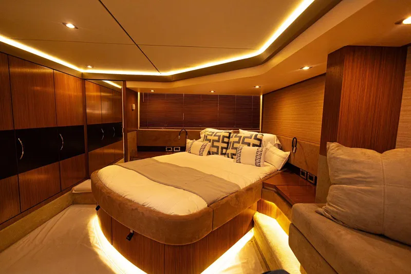 Ocean Leader Yacht Photos Pics 