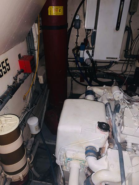 1983 Hatteras Motor Yacht