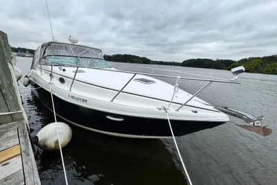 Rinker Fiesta Vee 342
