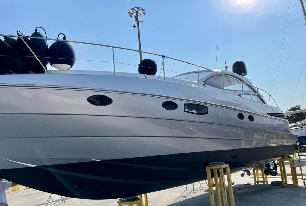 2008 Pershing 46 