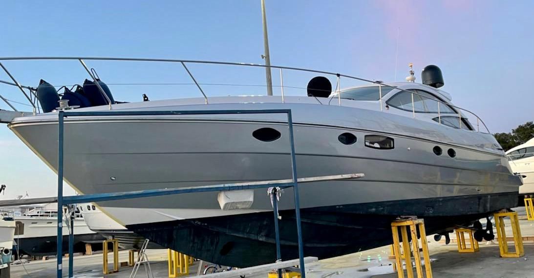 2008 Pershing 46 