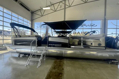 Premier 250 Intrigue