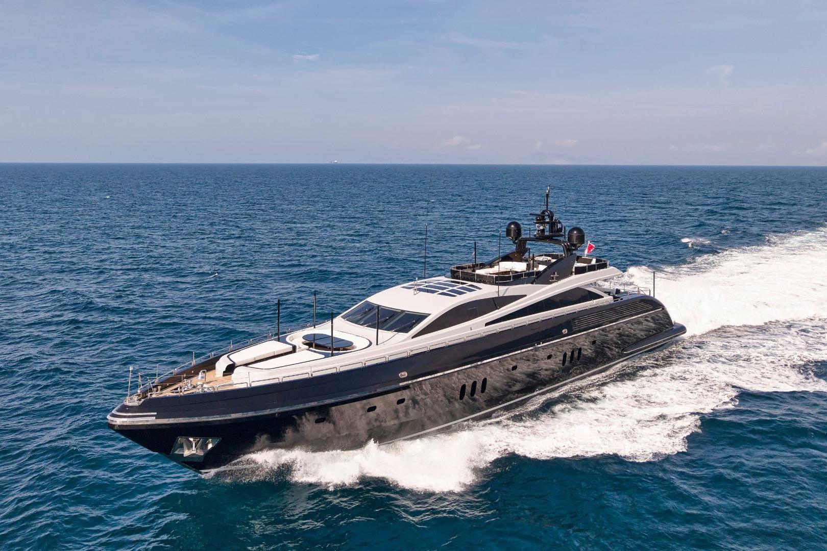 Luxurious 2007 Codecasa 41 S yacht cruising on open sea.