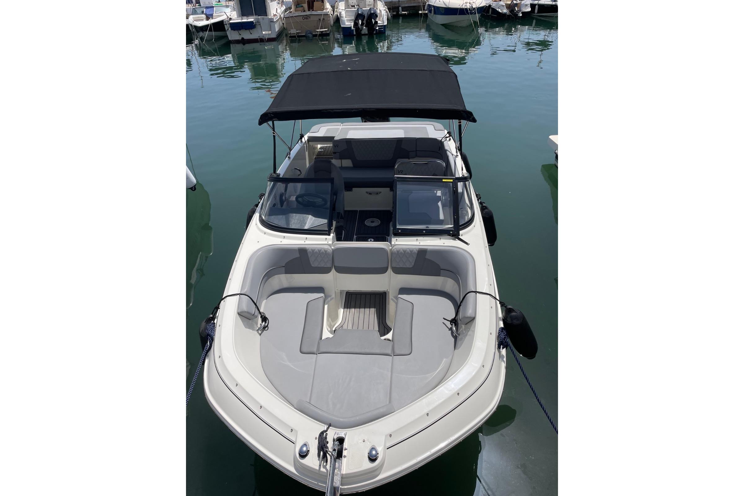 2023 Bayliner VR5 Bowrider OB