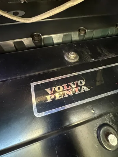 Zuri Yacht Photos Pics 