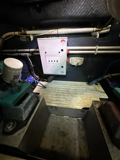 Zuri Yacht Photos Pics 