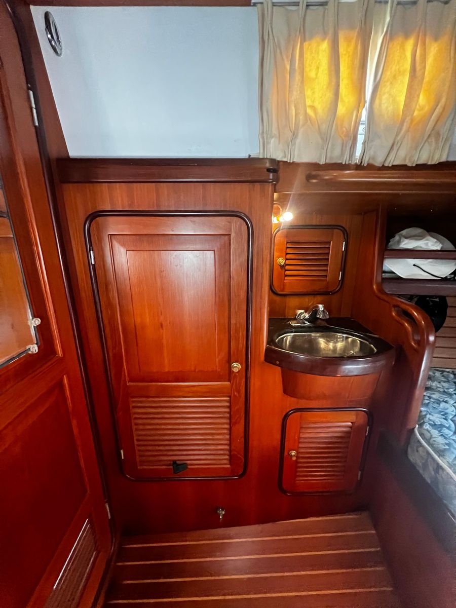 2000 Passport 47 