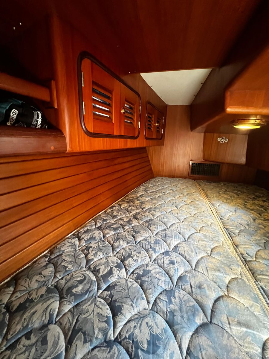 2000 Passport 47 