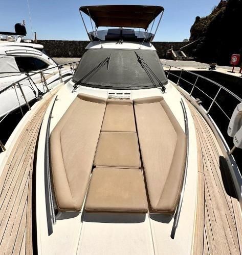 2011 Sealine 45 