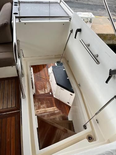2011 Sealine 45 