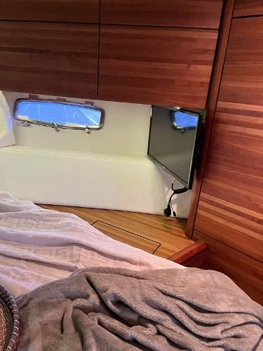 2011 Sealine 45 