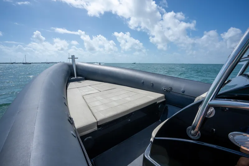  Yacht Photos Pics 2023 Sea Water PHANTOM 280 boat on open sea under blue sky.