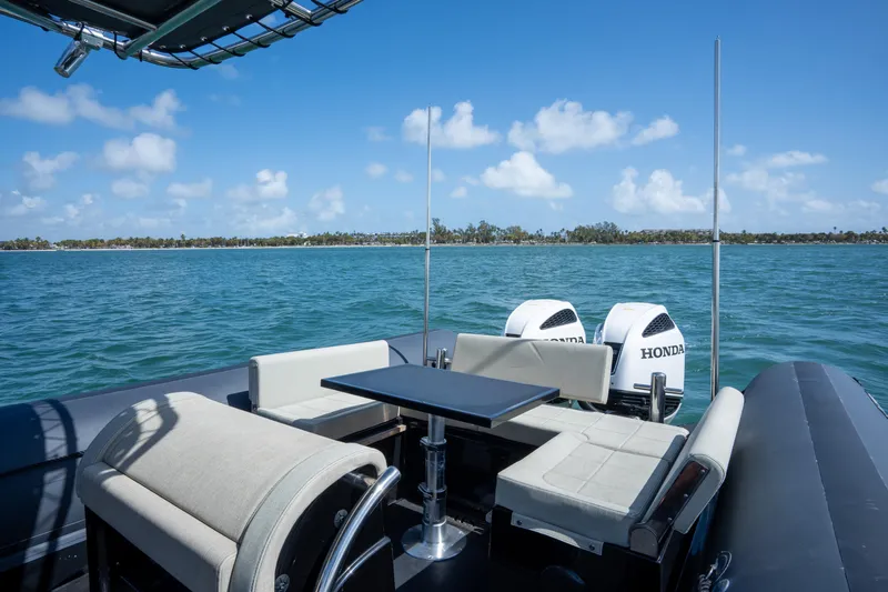  Yacht Photos Pics 2023 Sea Water PHANTOM 280 boat with Honda engines on a sunny day.