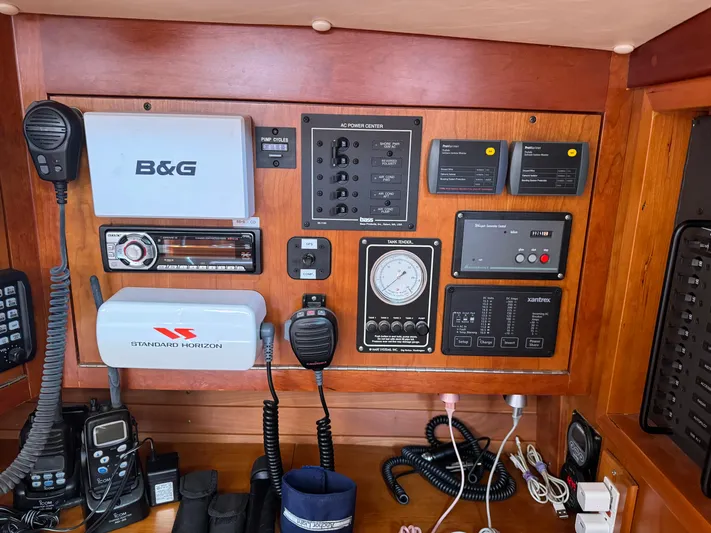 Shadow Yacht Photos Pics 