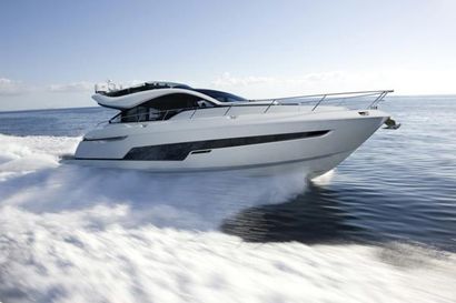 2024 65' 6'' Fairline-Phantom 65 Southampton, E19, GB