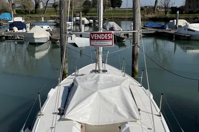 1996 Custom Formula 28