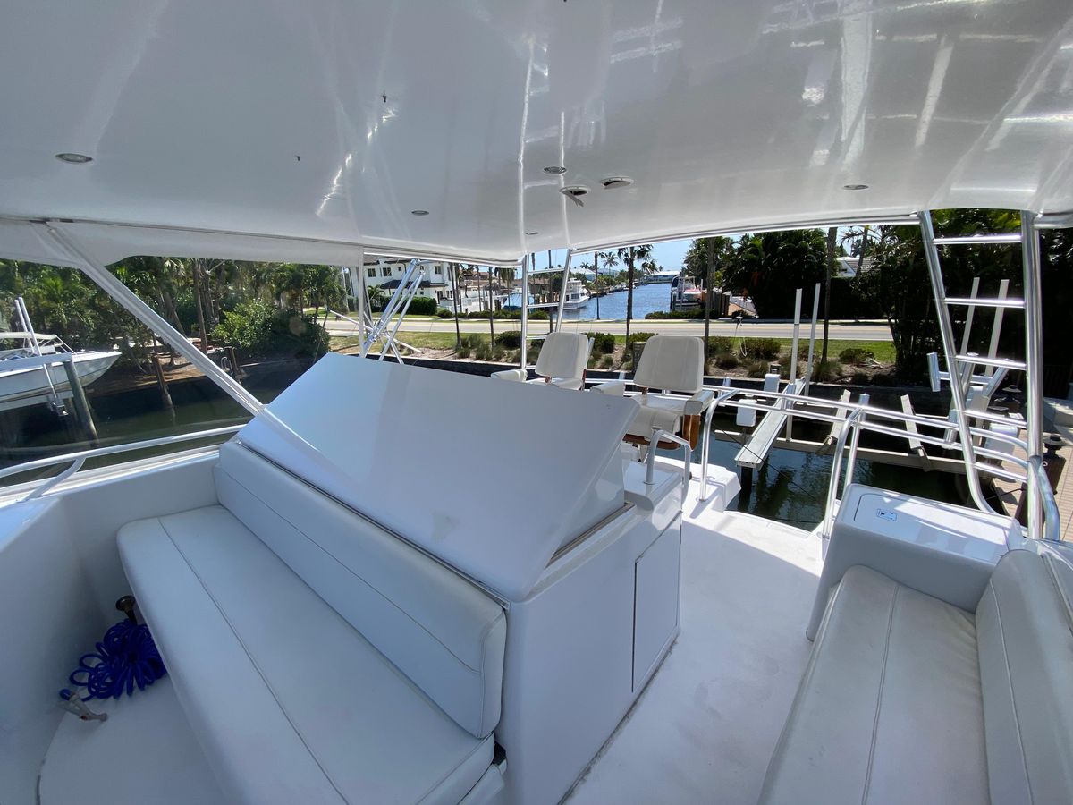 2001 Hatteras 55 