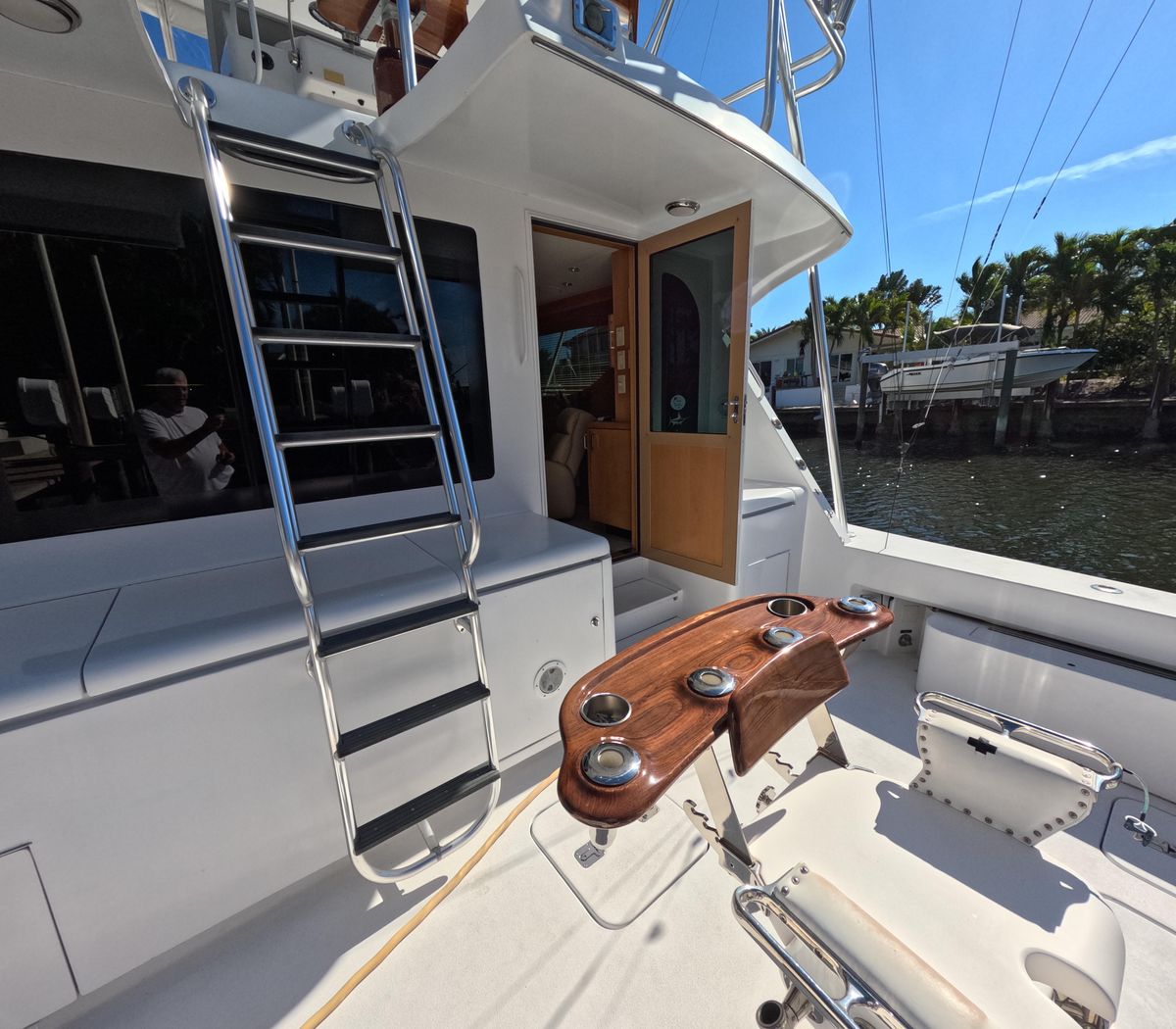 2001 Hatteras 55 
