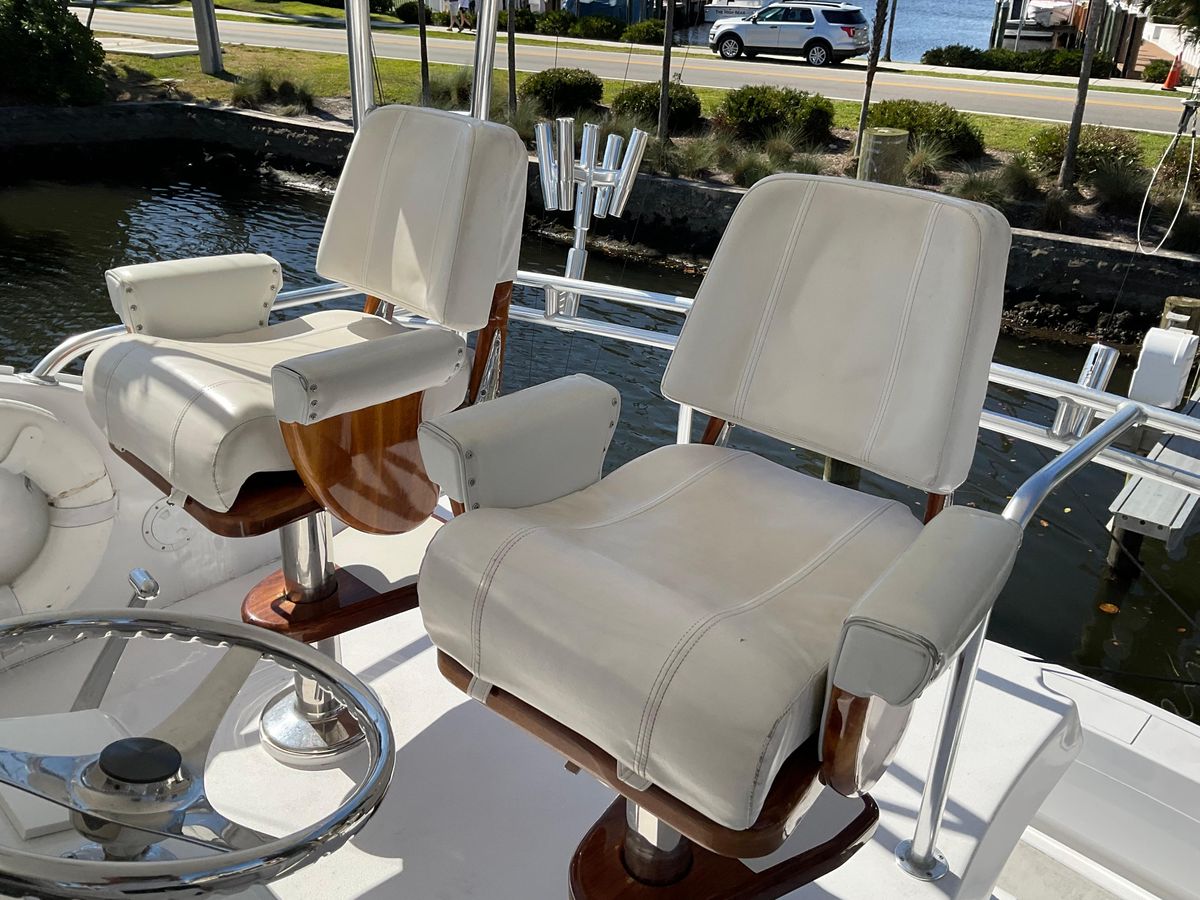 2001 Hatteras 55 