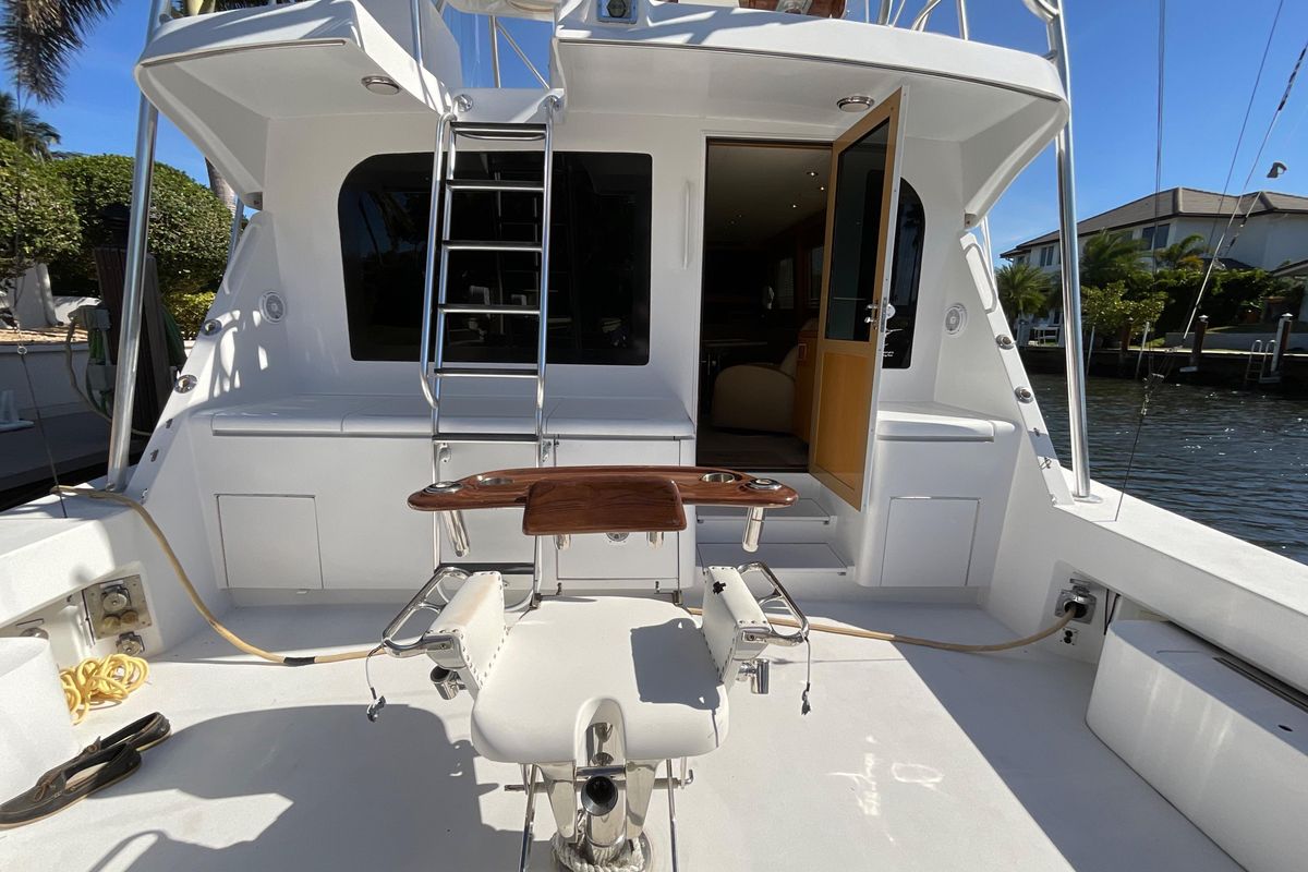 2001 Hatteras 55 