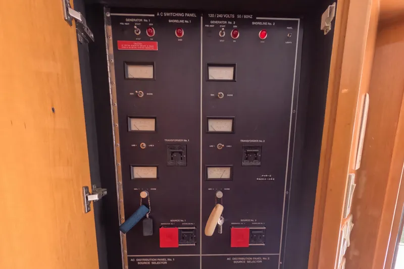 Rock Mama Yacht Photos Pics 