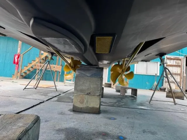 Miss Ella Maye Yacht Photos Pics 