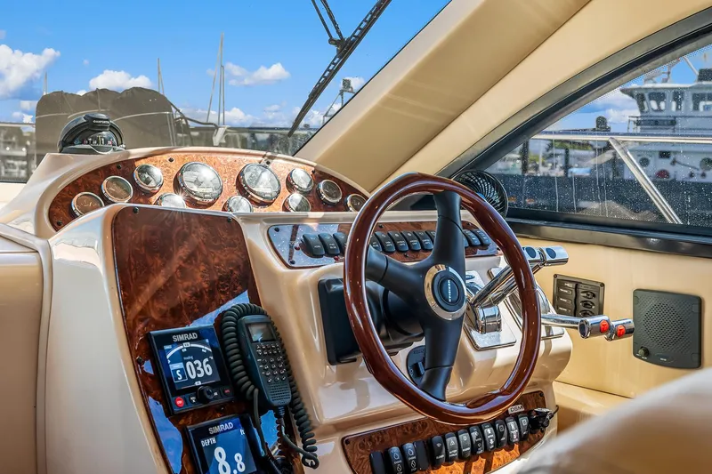 Adventurus Yacht Photos Pics Lower Helm